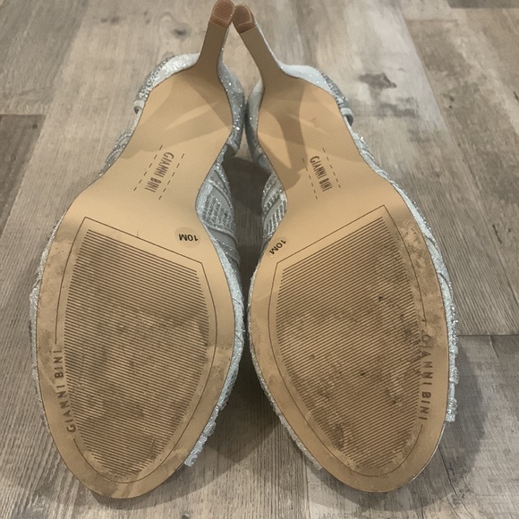 Gianni Bini Heels PROM PERFECT - Picture 5 of 5